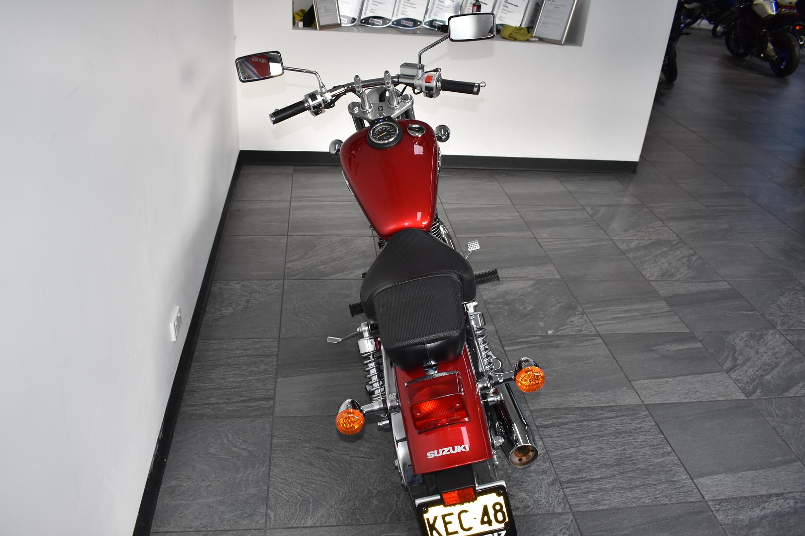 2015 SUZUKI BOULEVARD S40 (LS650)