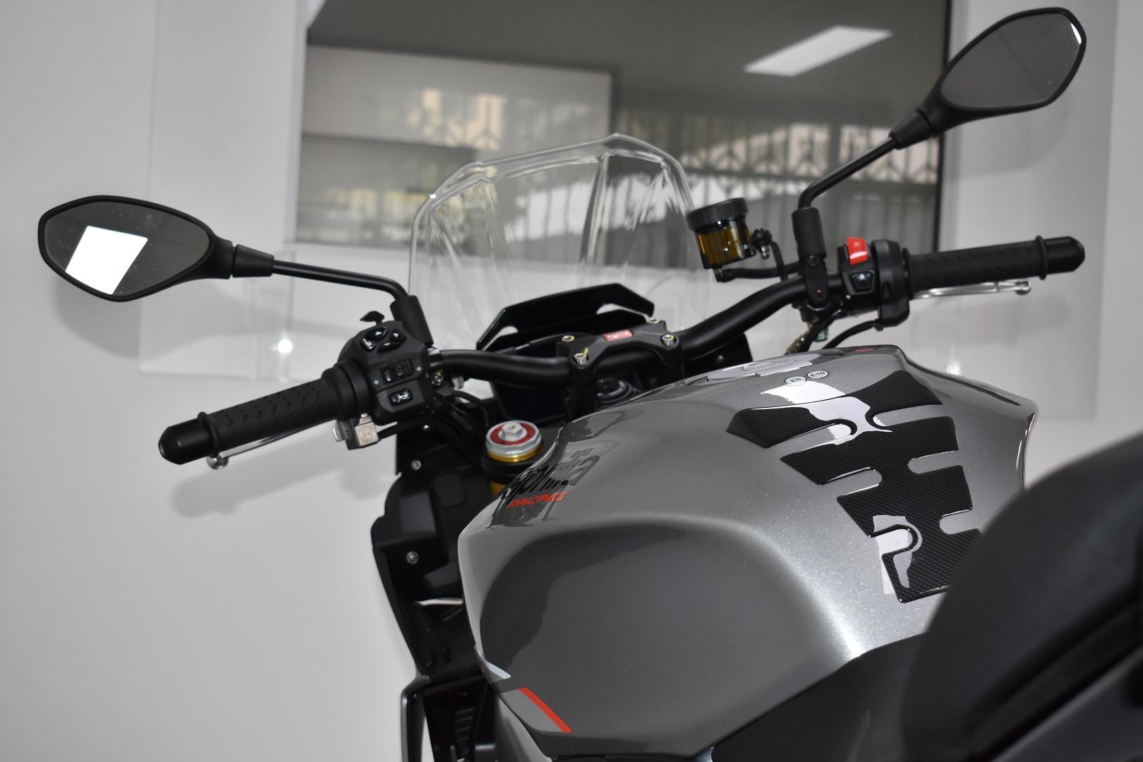2021 APRILIA TUONO V4 1100 RR SPORTS