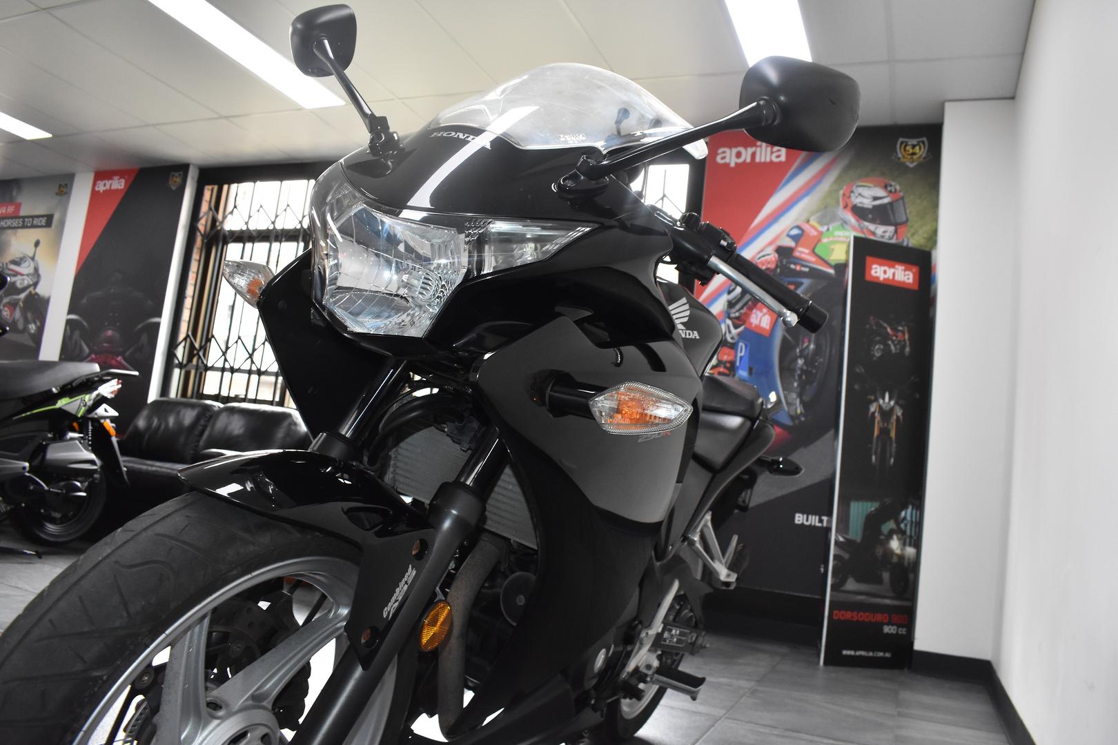 2012 HONDA CBR250RA (ABS) SE REPSOL MY13 SPORTS