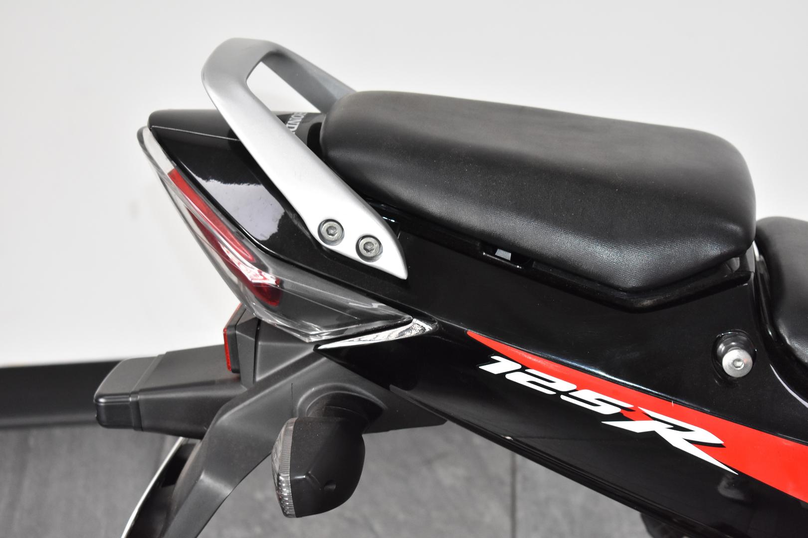 2008 HONDA CBR125R SPORTS