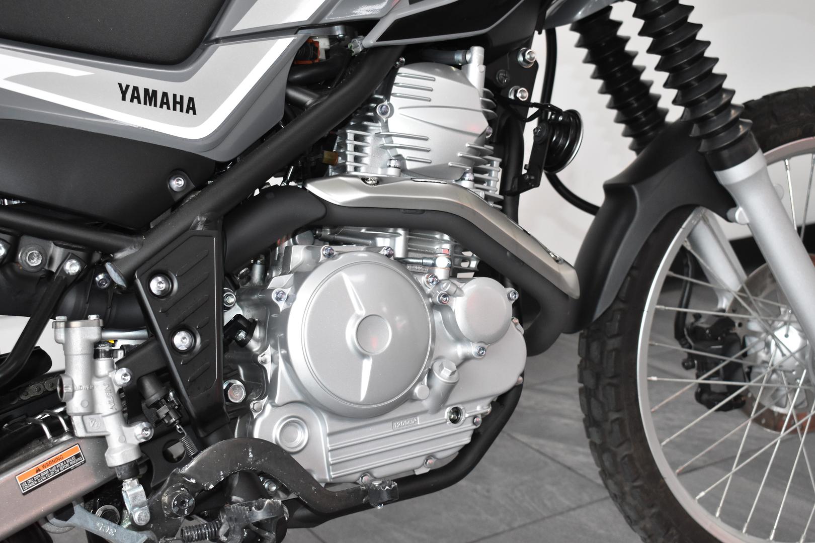 2021 YAMAHA XT250 TRAIL