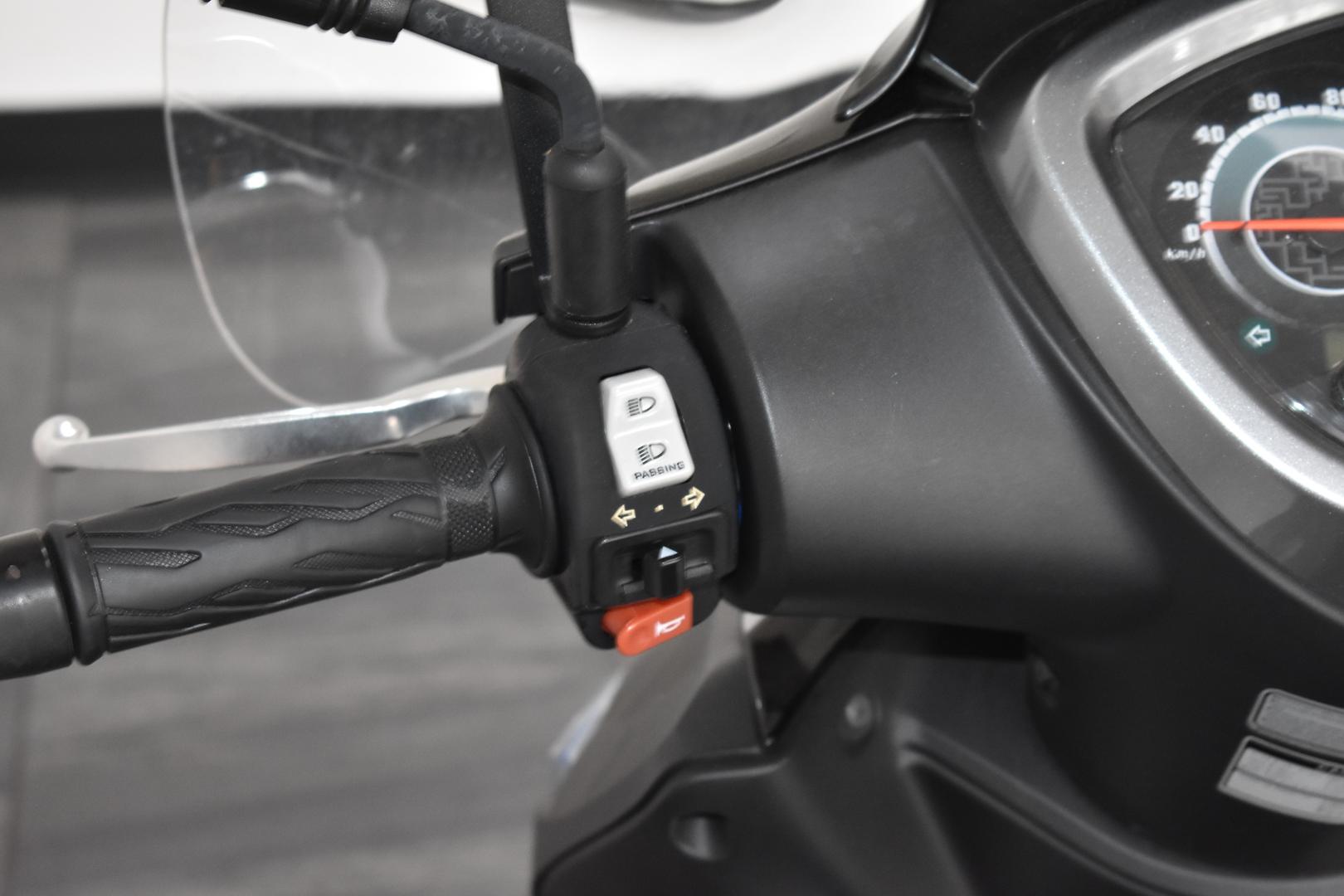 2018 KYMCO AGILITY 16 + 200I SCOOTER
