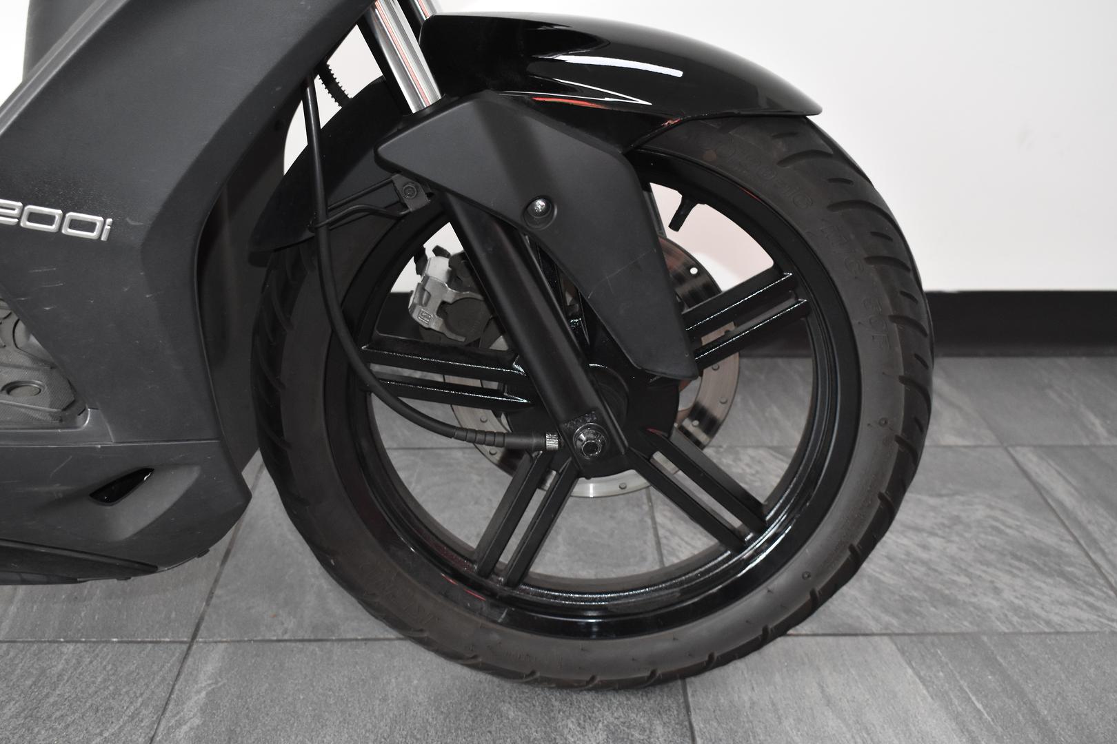 2018 KYMCO AGILITY 16 + 200I SCOOTER