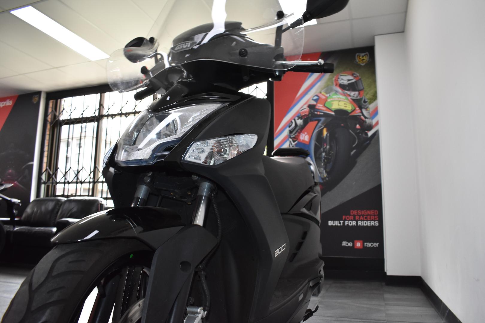 2018 KYMCO AGILITY 16 + 200I SCOOTER