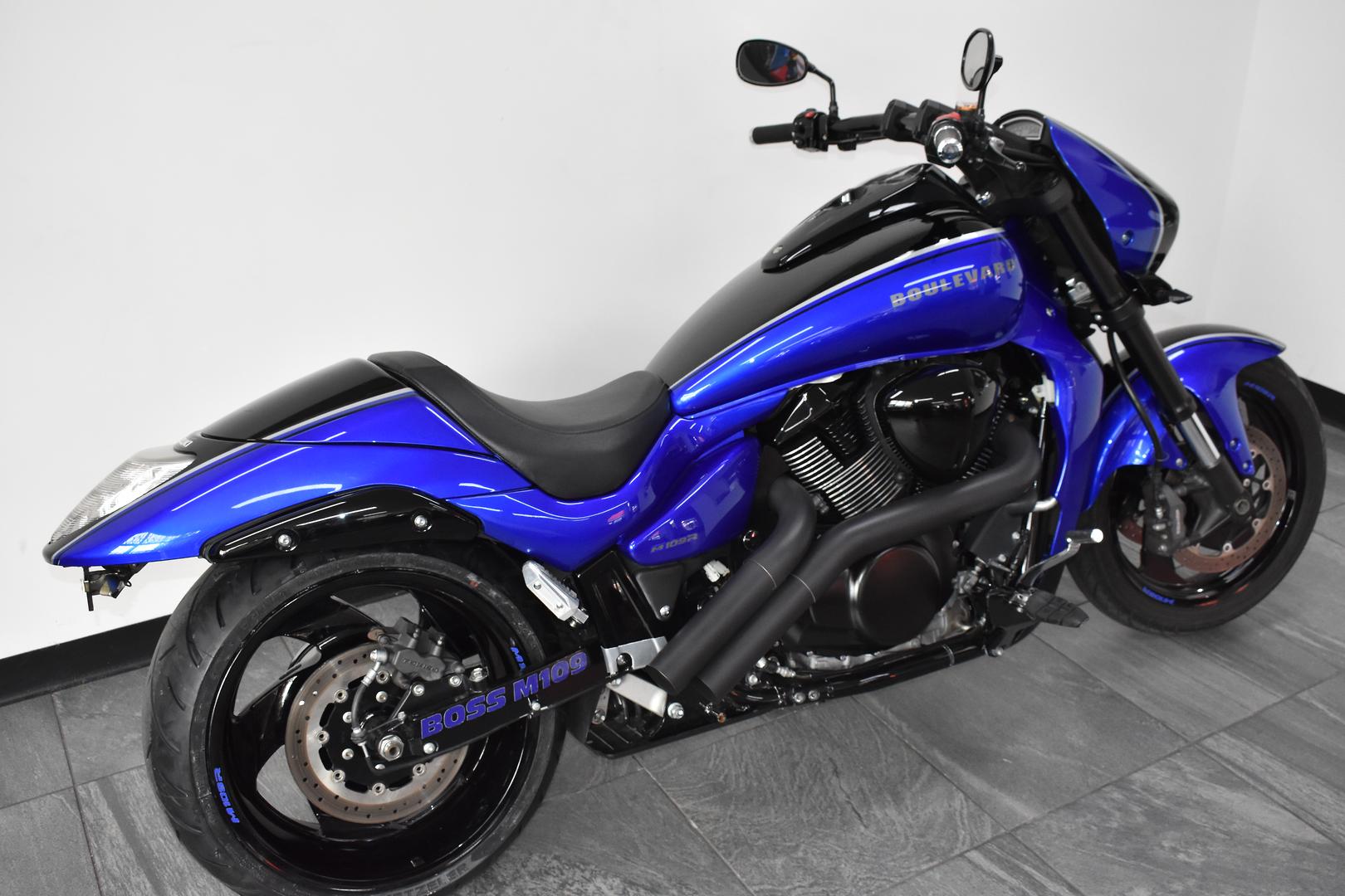 2016 SUZUKI BOULEVARD M109R (VZR1800) CRUISER