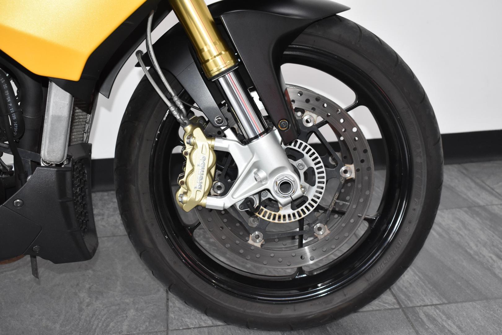 2012 APRILIA TUONO V4 R SPORTS