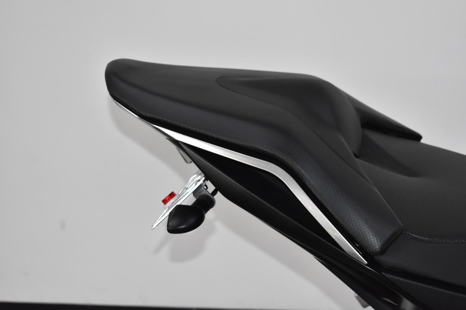 2012 APRILIA TUONO V4 R SPORTS
