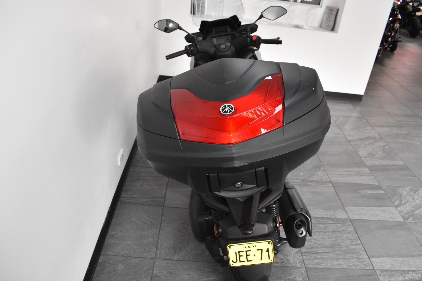 2023 YAMAHA XMAX 300 (CZD300A) SCOOTER