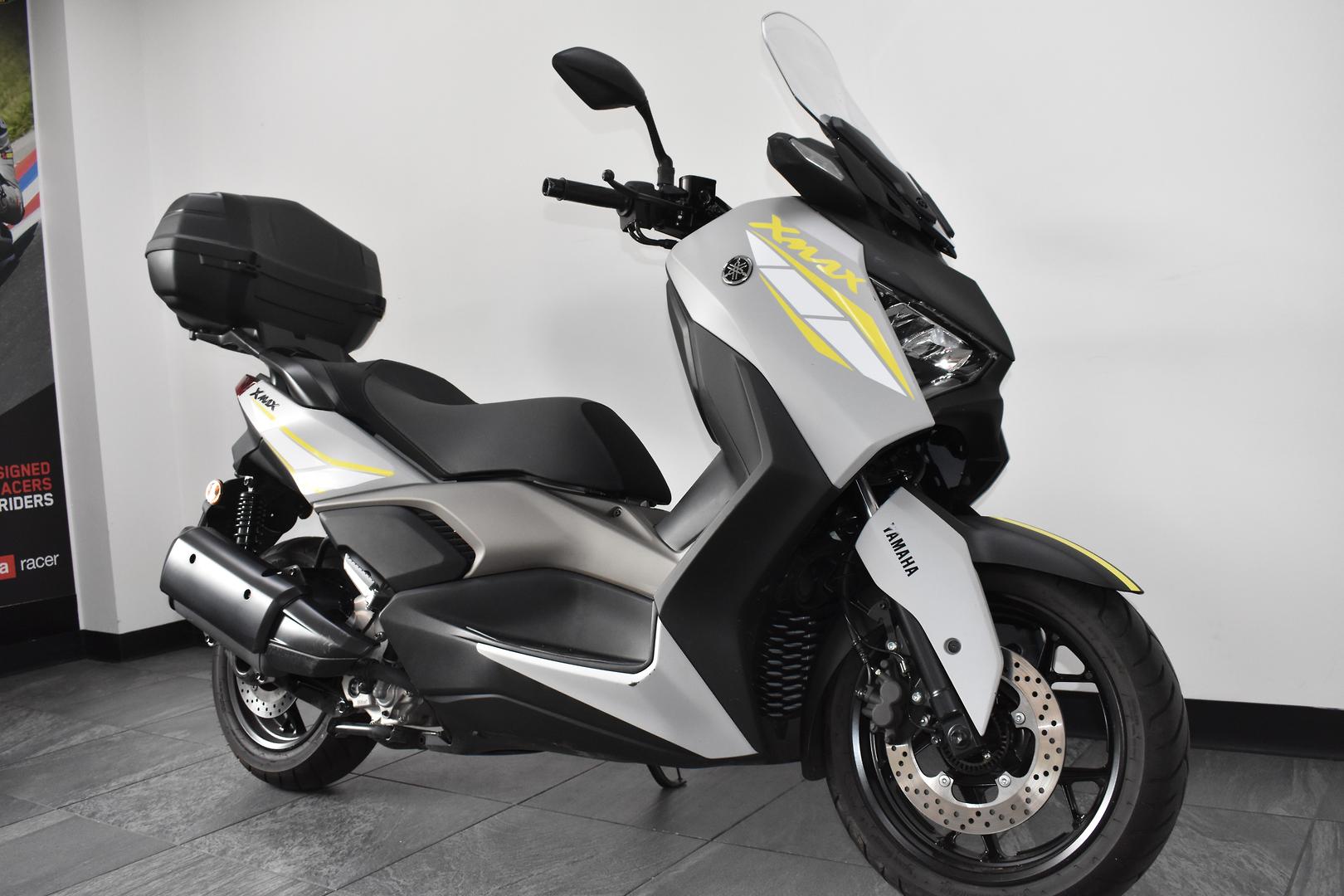2023 YAMAHA XMAX 300 (CZD300A) SCOOTER