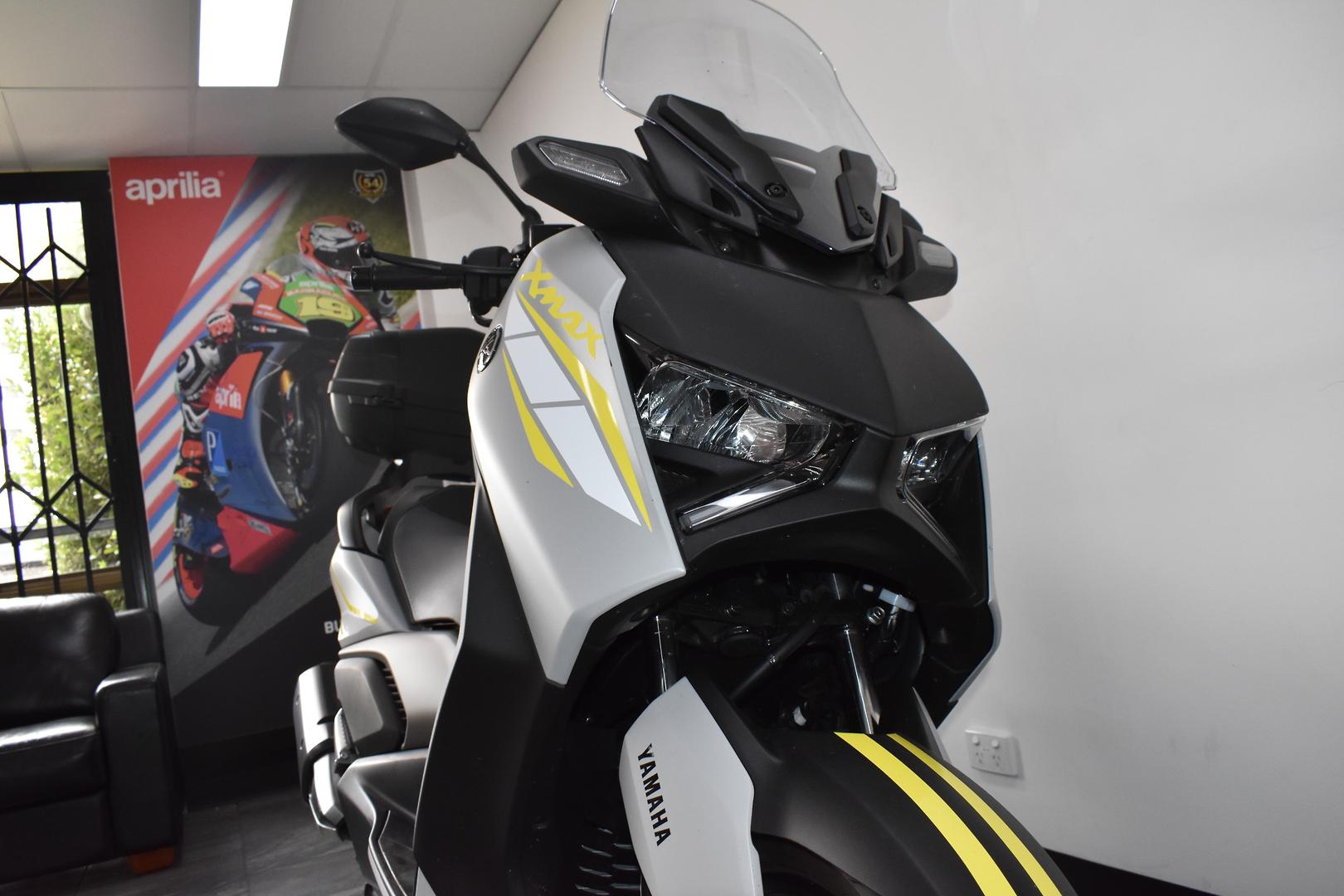 2023 YAMAHA XMAX 300 (CZD300A) SCOOTER