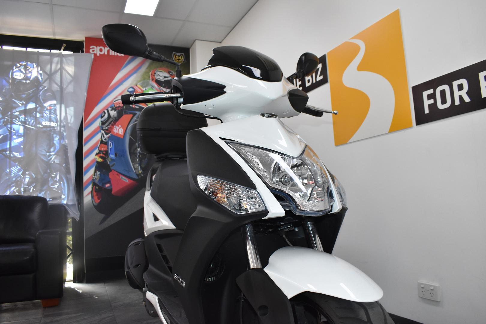 2021 KYMCO AGILITY 16 + 200I SCOOTER
