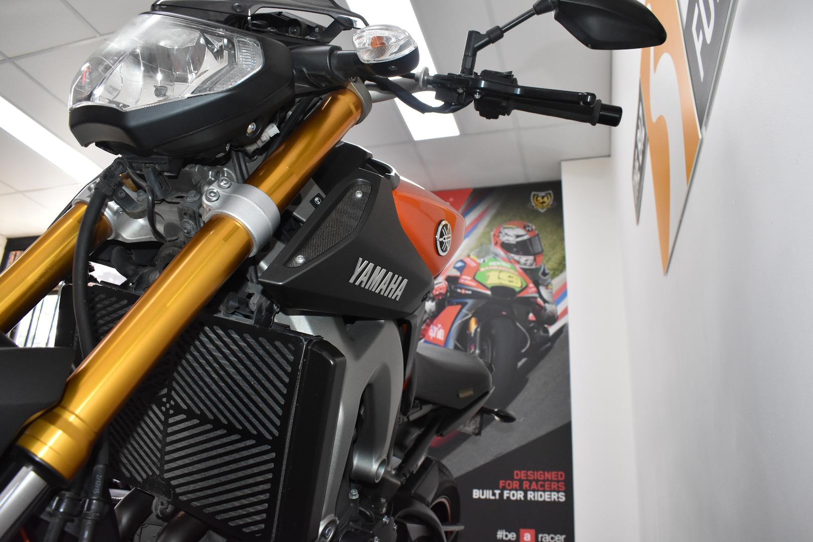 2015 YAMAHA MT-09 SPORTS