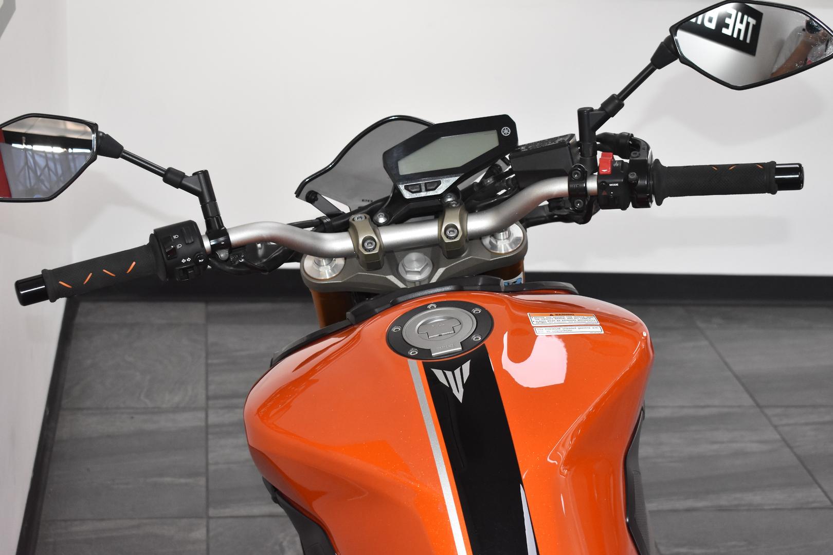 2015 YAMAHA MT-09 SPORTS