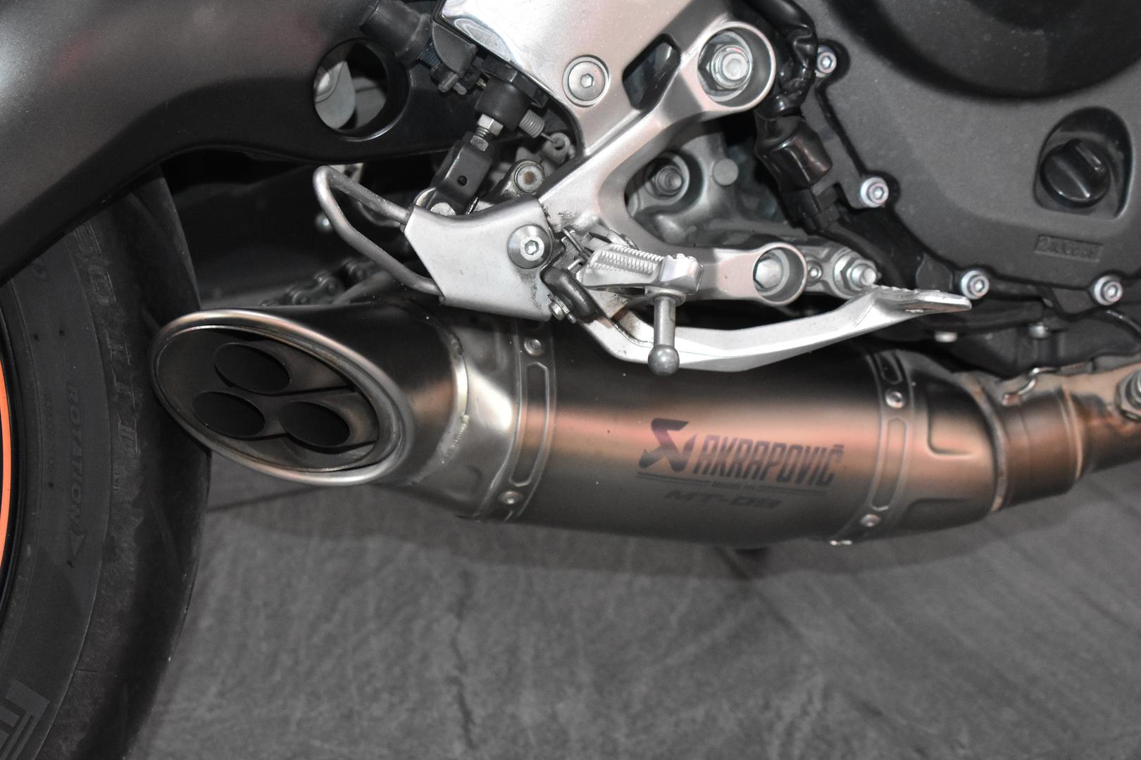 2015 YAMAHA MT-09 SPORTS