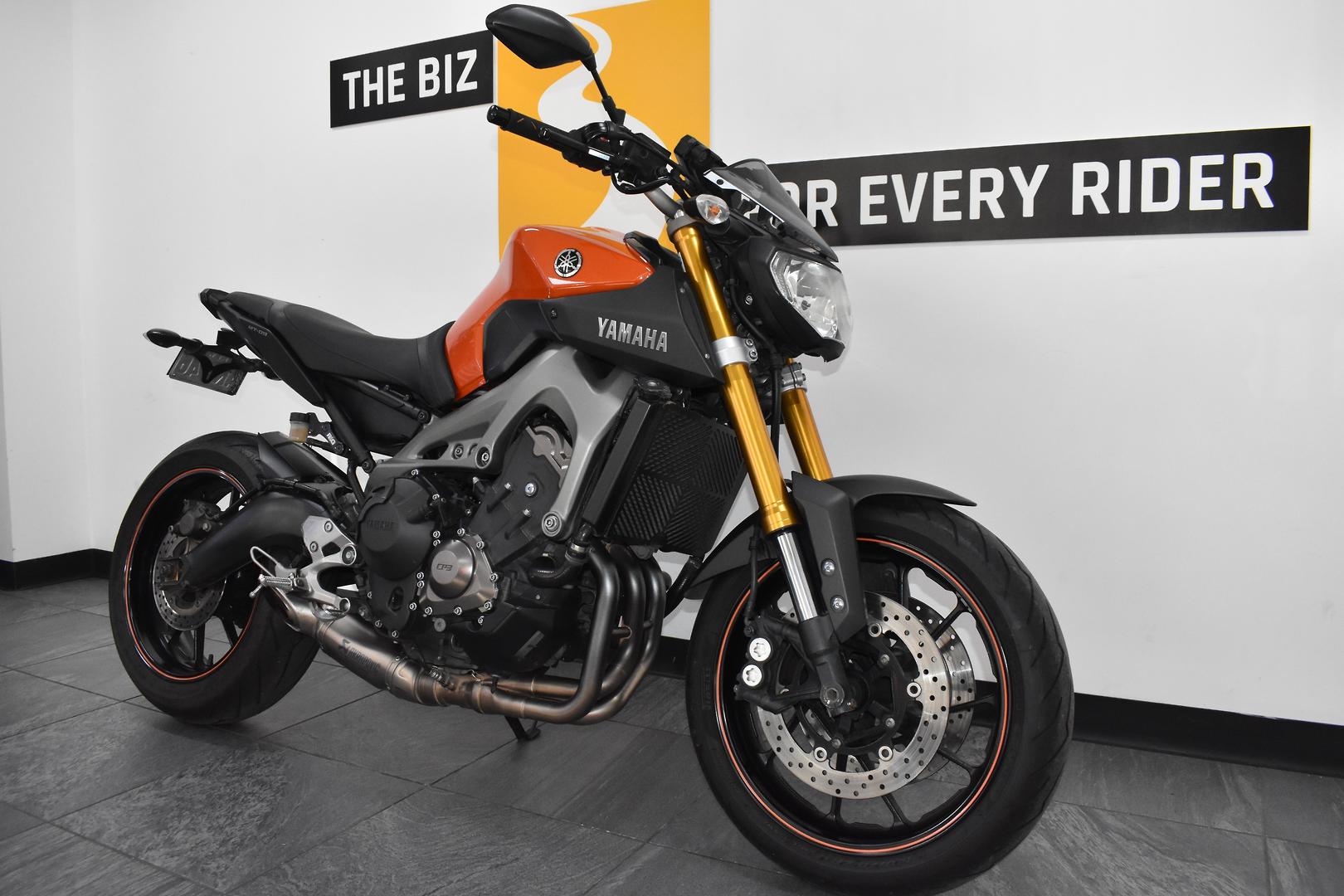 2015 YAMAHA MT-09 SPORTS