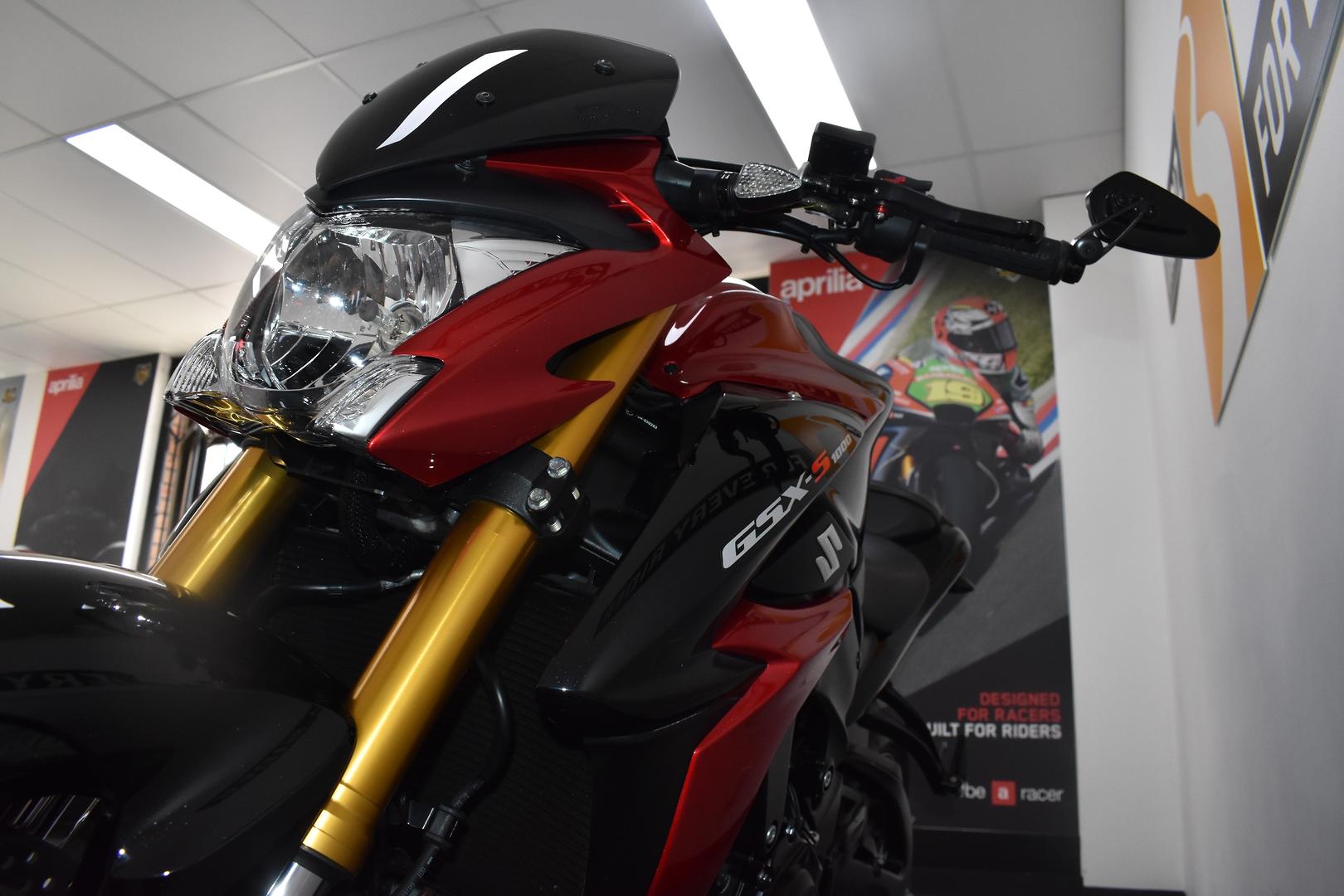 2016 SUZUKI GSX-S1000 ROAD
