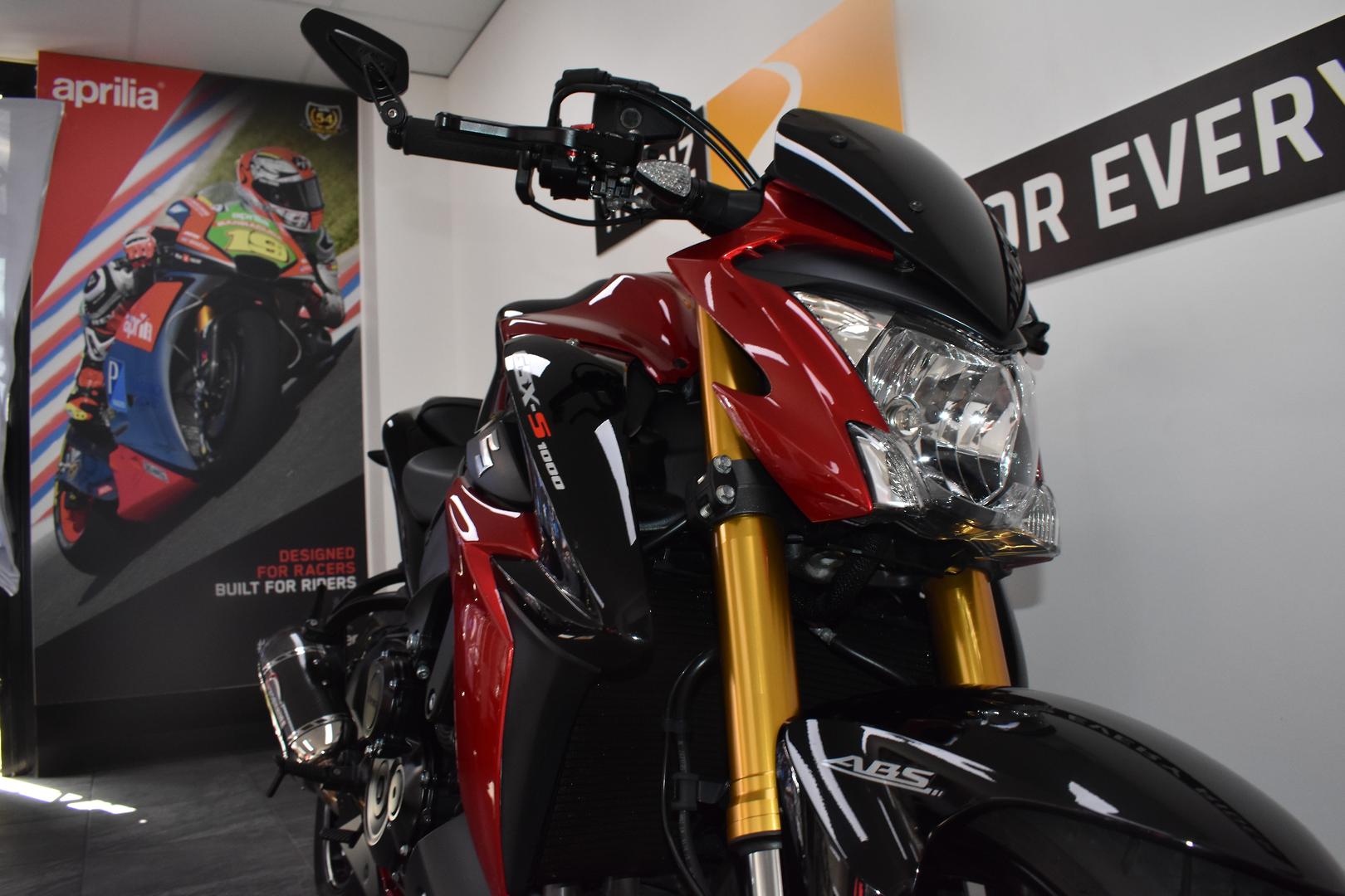 2016 SUZUKI GSX-S1000 ROAD