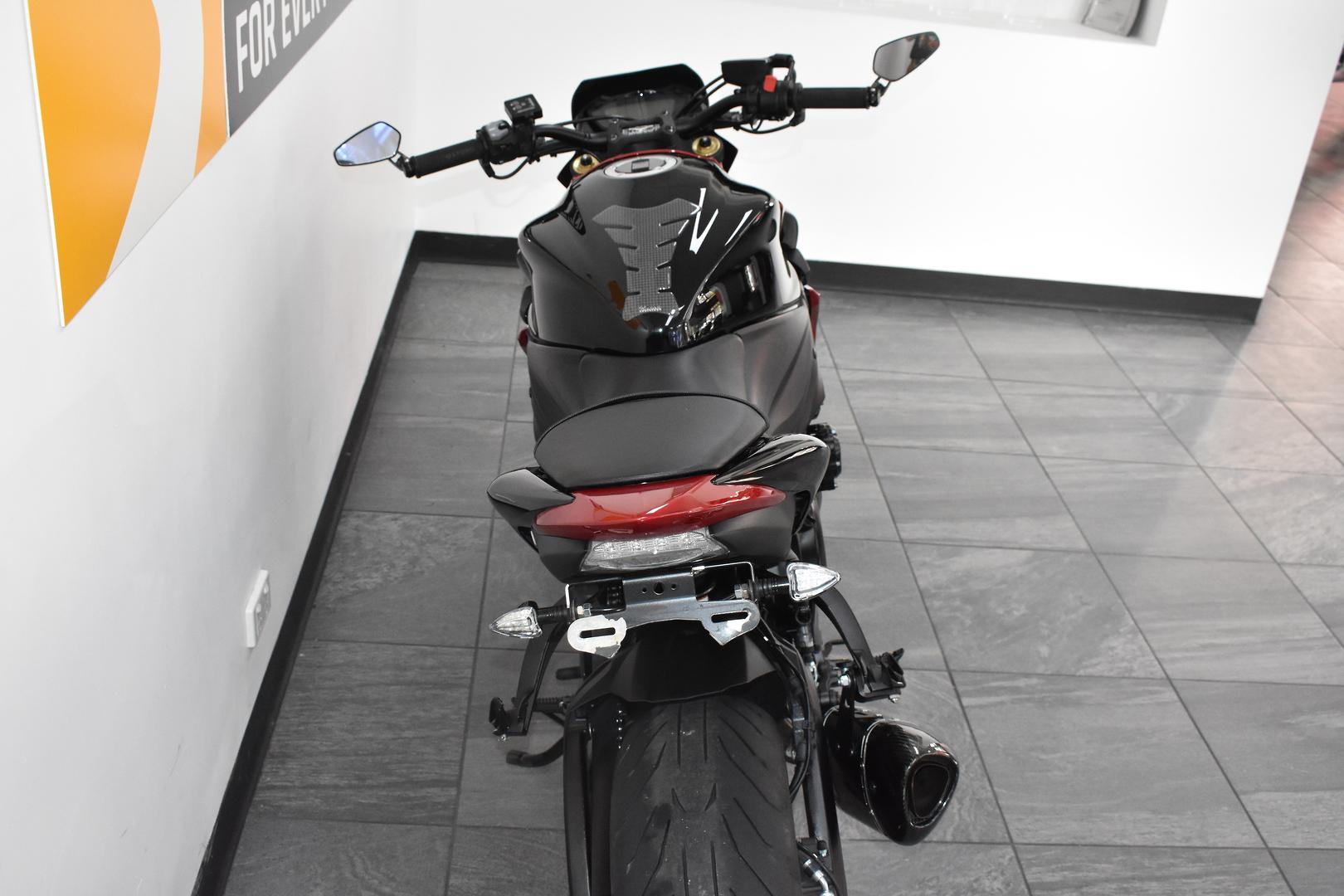 2016 SUZUKI GSX-S1000 ROAD