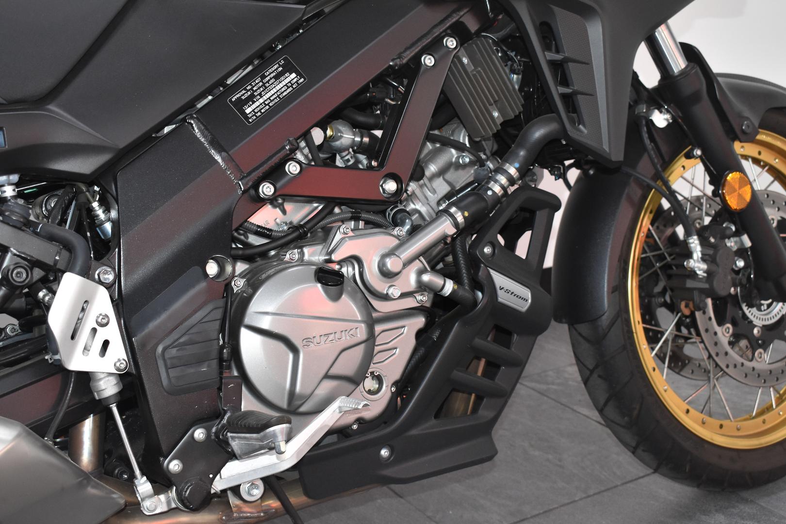 2020 SUZUKI V-STROM 650XT (DL650XA) DUAL SPORTS