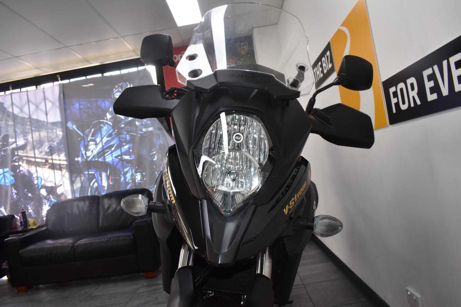 2020 SUZUKI V-STROM 650XT (DL650XA) DUAL SPORTS