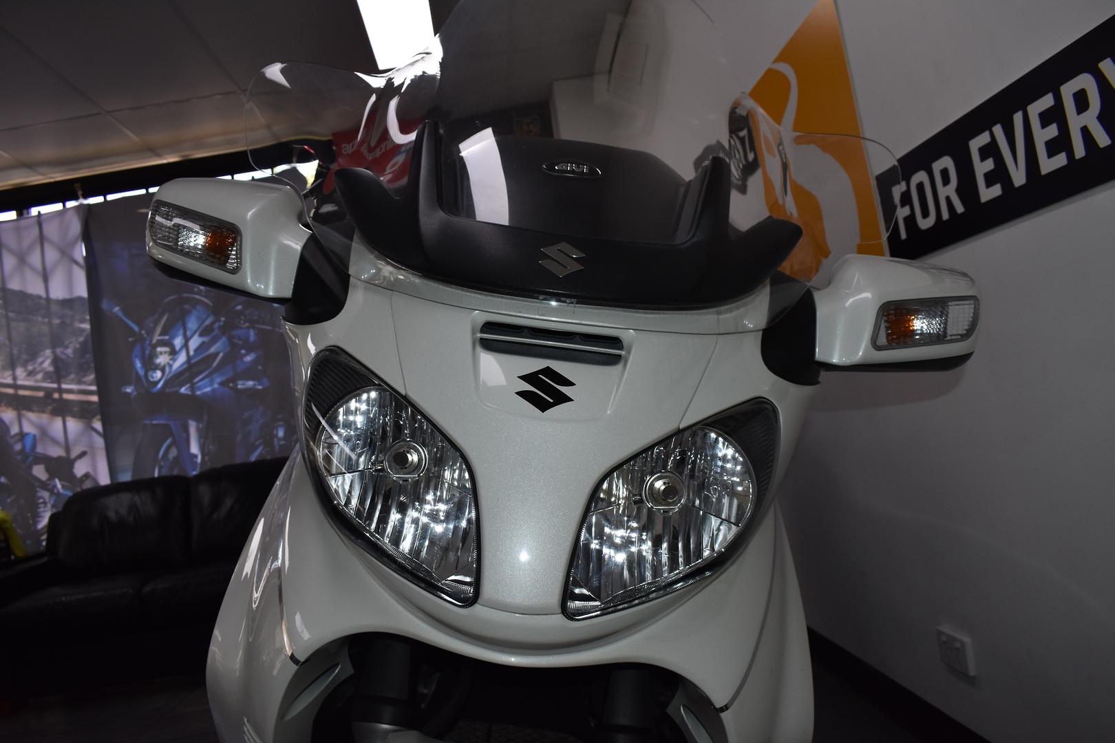 2006 SUZUKI BURGMAN 650 (AN650) SCOOTER