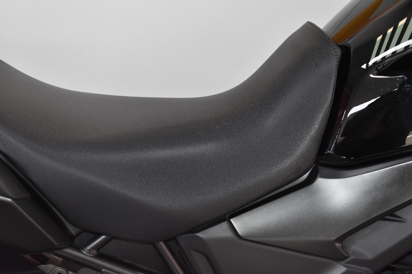 2022 HONDA CB500X ROAD