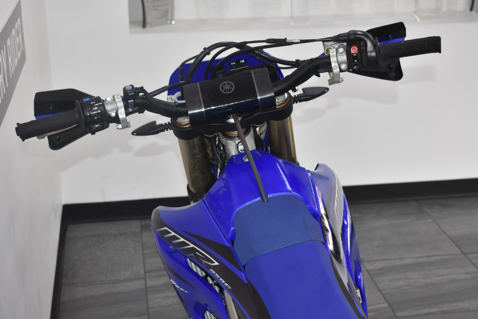 2023 YAMAHA WR250F ENDURO