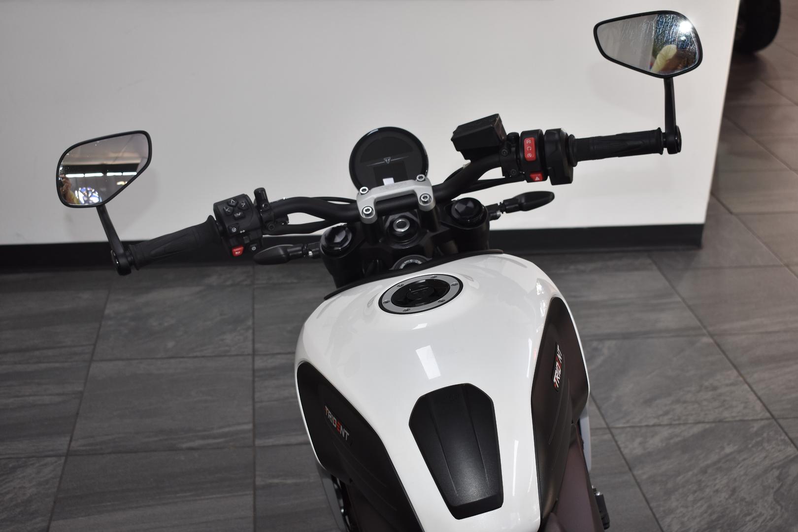 2022 TRIUMPH TRIDENT 660 ROAD