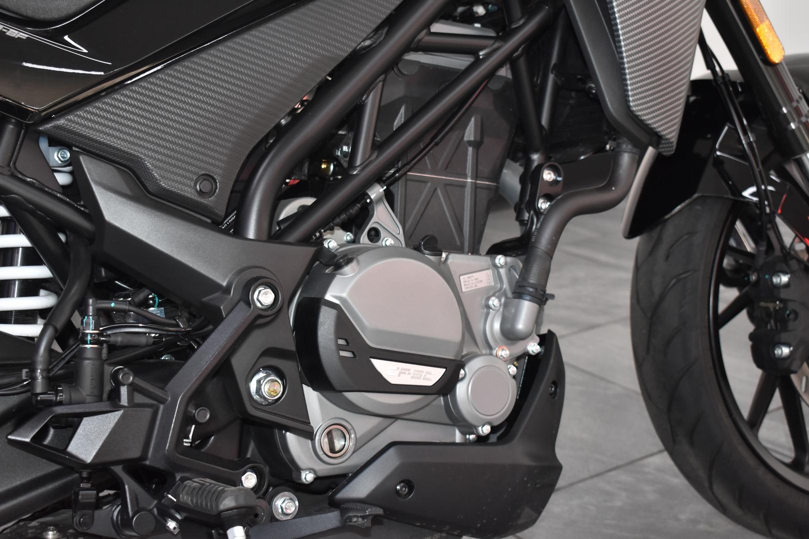 2024 CFMOTO 300NK MY23 ROAD