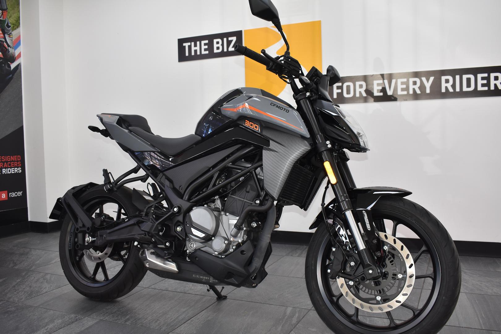2024 CFMOTO 300NK MY23 ROAD
