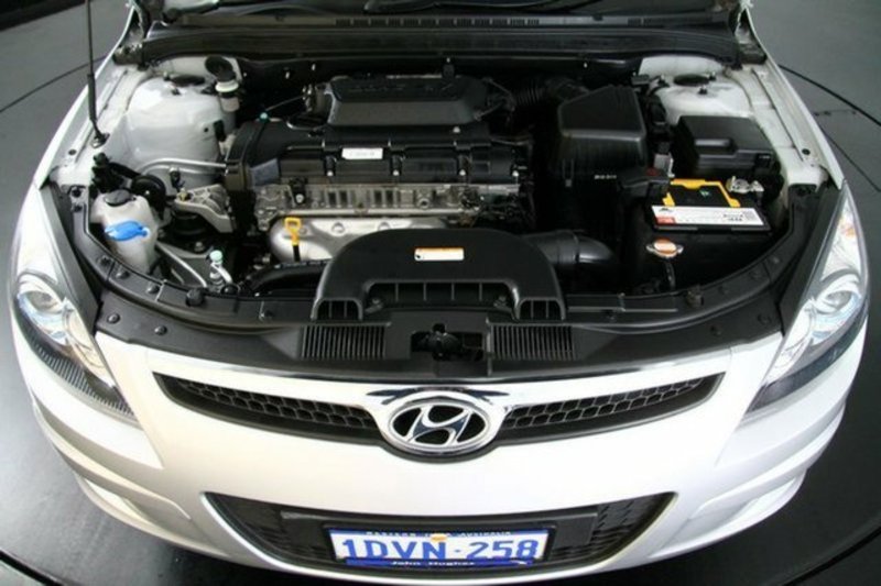 2012 HYUNDAI i30 cw SX 2.0 FD MY12