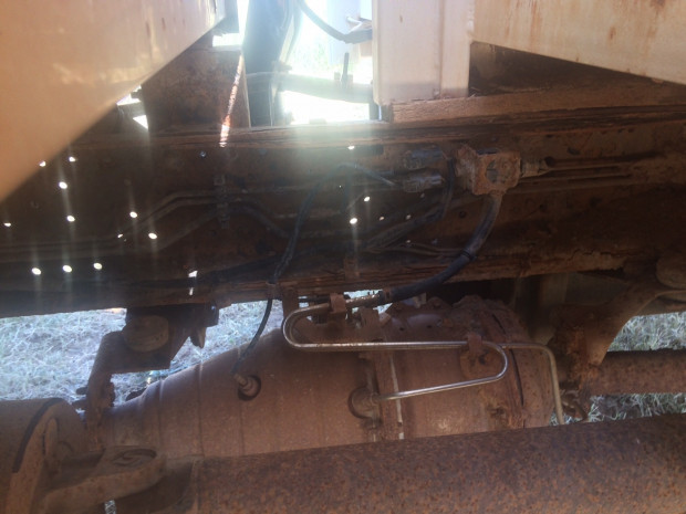 2010 ISUZU NPR NH 300 CREW 6 SP MANUAL C/CHAS