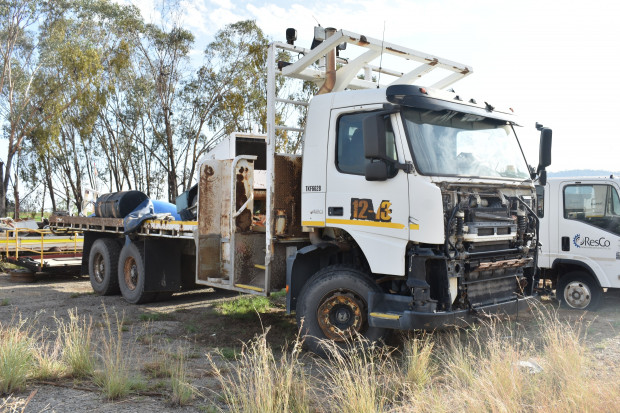 2005 VOLVO FM FM 12 6 SP AUTOMATIC C/CHAS