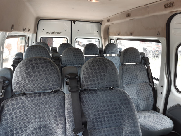 2008 FORD TRANSIT VM 12 SEAT 6 SP MANUAL BUS