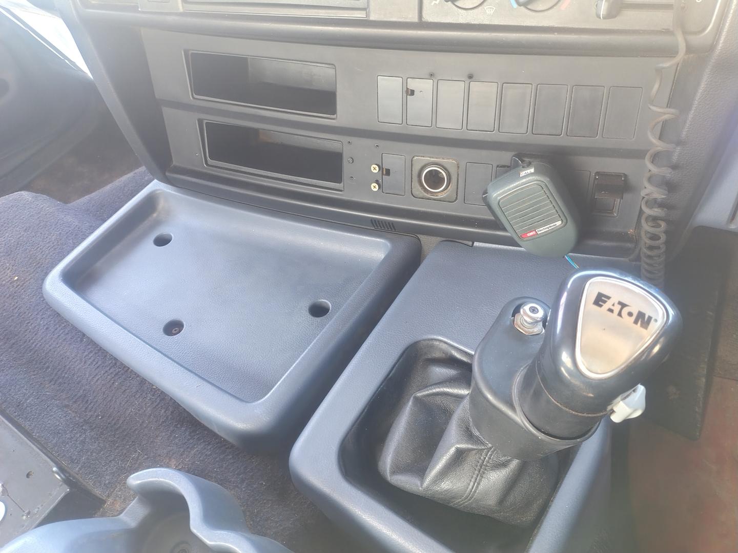 2005 HINO FS -700 SERIES 6X4 TRAYTOP
