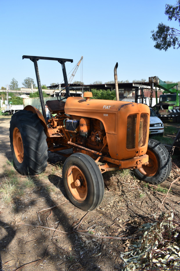 FIAT TRACTOR 2WD