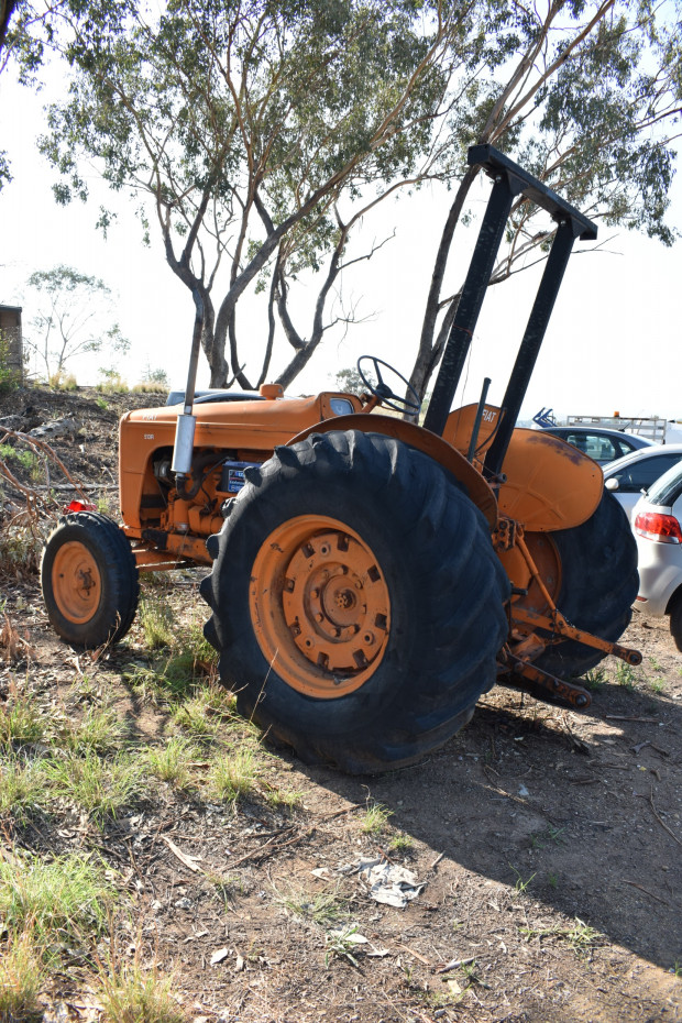 FIAT TRACTOR 2WD