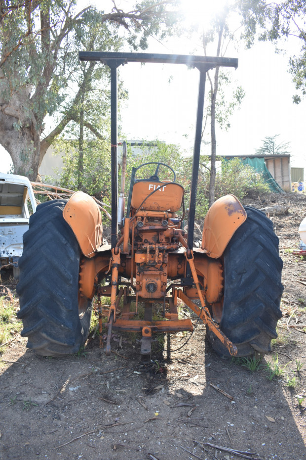 FIAT TRACTOR 2WD