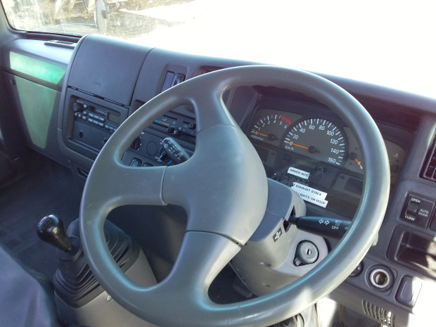 2001 NISSAN CIVILIAN BUS