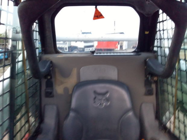 2011 BOBCAT S185 LOADER SKID STEER