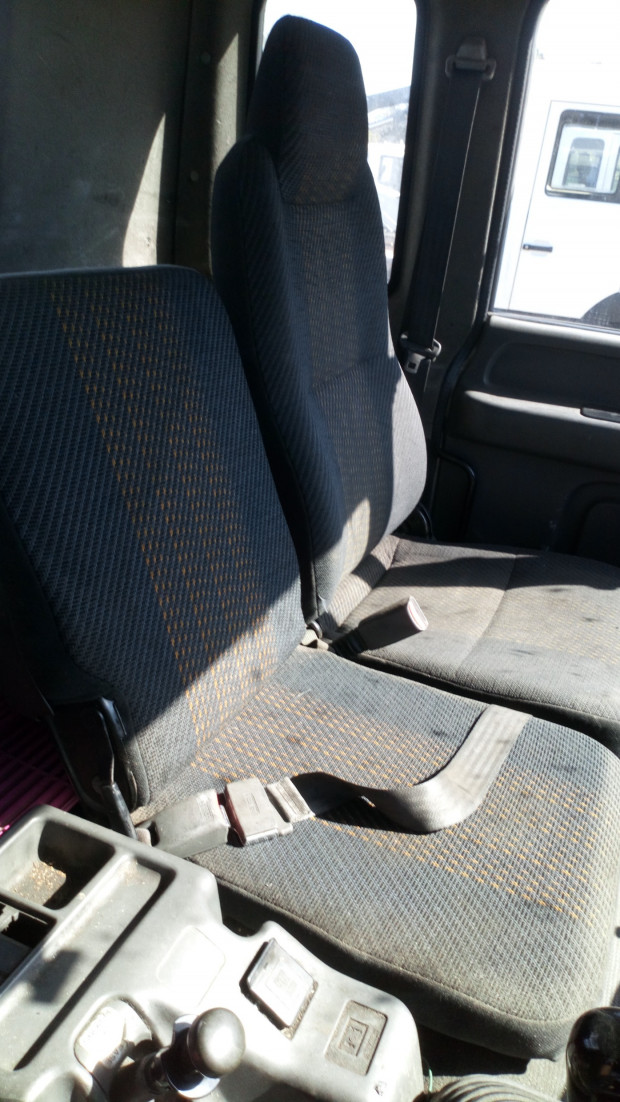 2004 ISUZU FVR FY 950 LONG 7 SP MANUAL + O/DRIVE C/CHAS