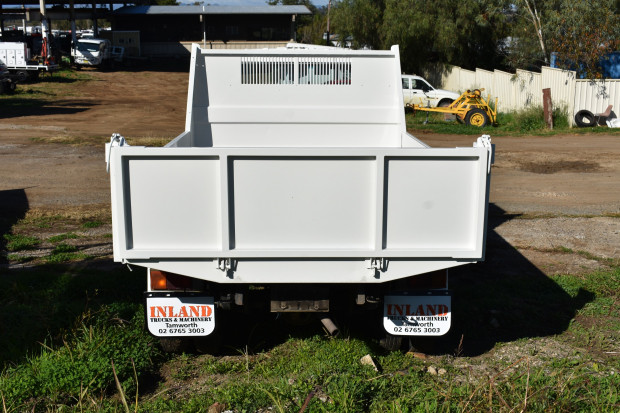 2001 DAIHATSU DELTA LT MANUAL TIPPER