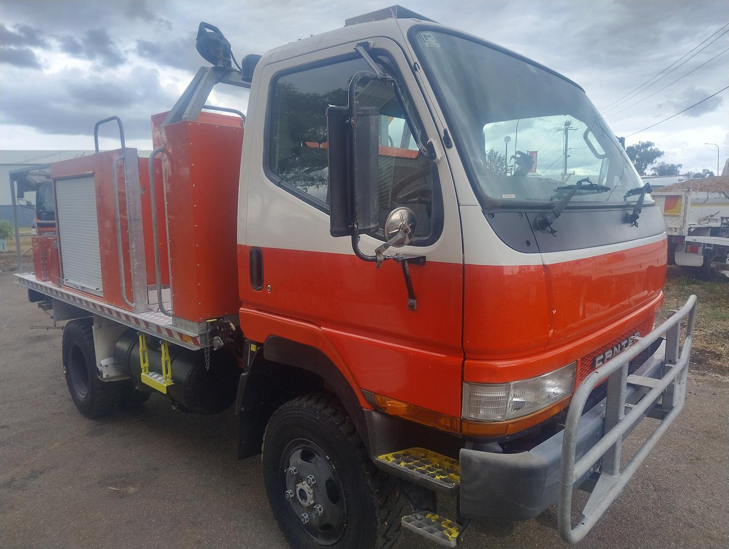 2003 MITSUBISHI CANTER FG FG649 4x4 SWB 5 SP MANUAL FIRE TRUCK