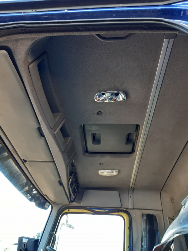 2004 MERCEDES-BENZ ACTROS 2644 AUTOMATIC TIPPER
