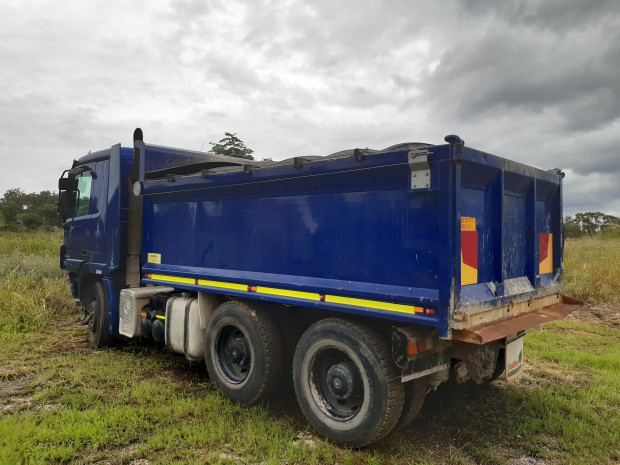 2004 MERCEDES-BENZ ACTROS 2644 AUTOMATIC TIPPER