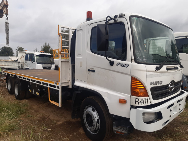 2005 HINO RANGER PRO FM1J 14 MEDIUM 10 SP MANUAL C/CHAS
