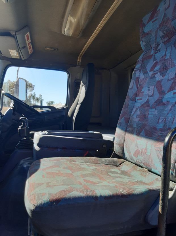 2005 HINO RANGER PRO FM1J 14 MEDIUM 10 SP MANUAL C/CHAS