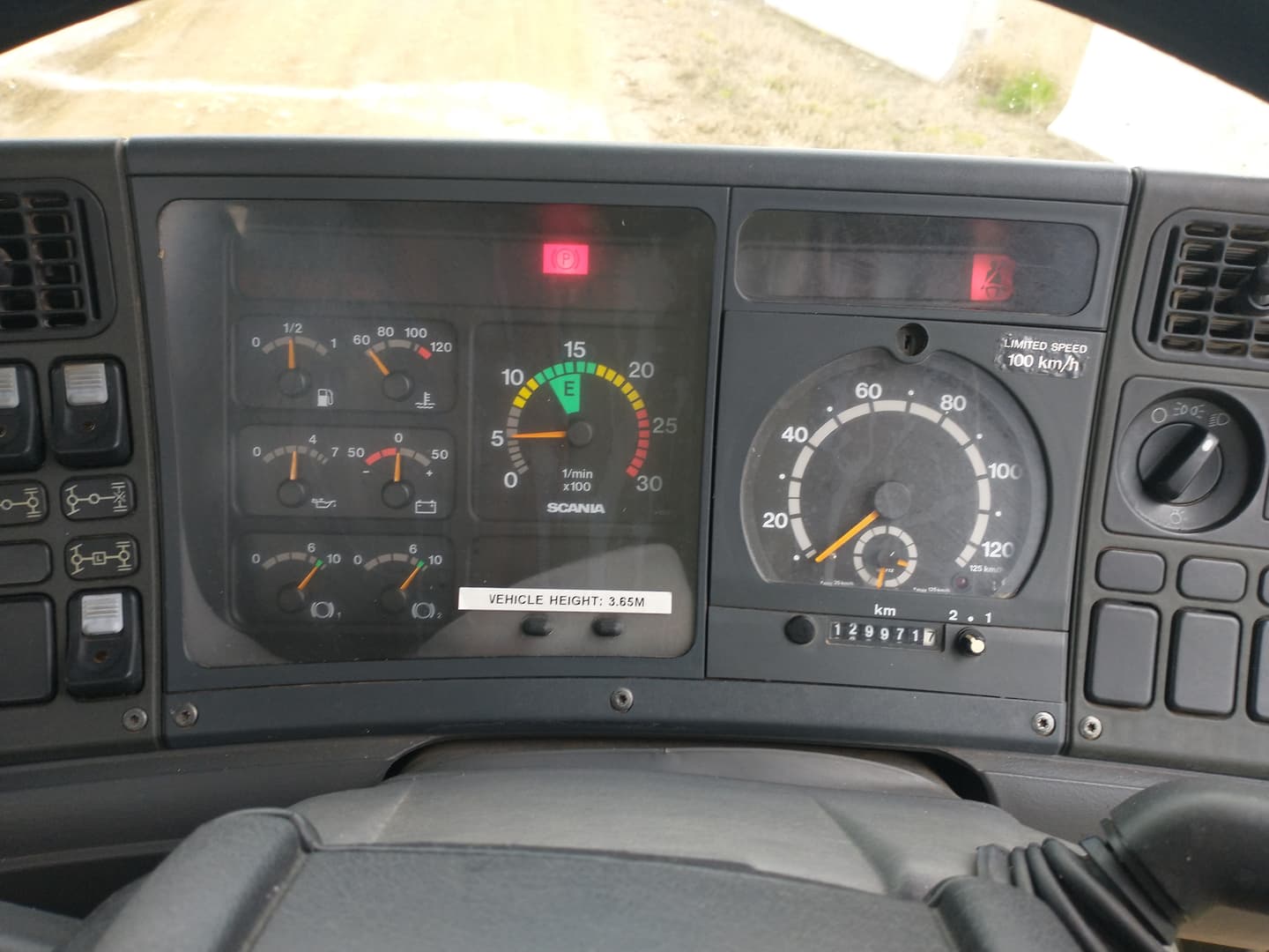 2002 SCANIA 114C 4X4 TRAY