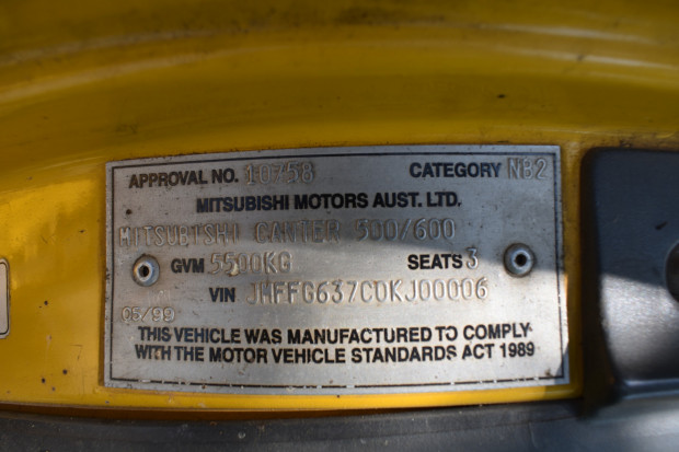 1999 MITSUBISHI CANTER 4X4 FIRE TRUCK