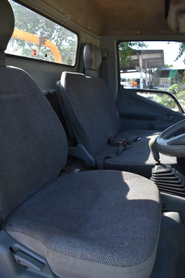 1999 MITSUBISHI CANTER 4X4 FIRE TRUCK